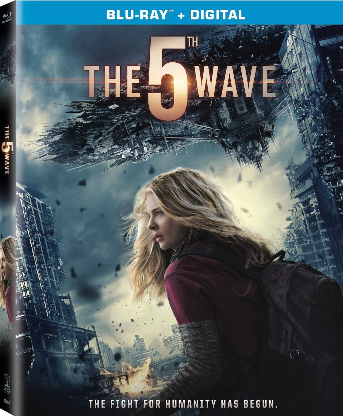 Chloe Grace Moretz Fights Aliens in The 5th Wave: Trailer