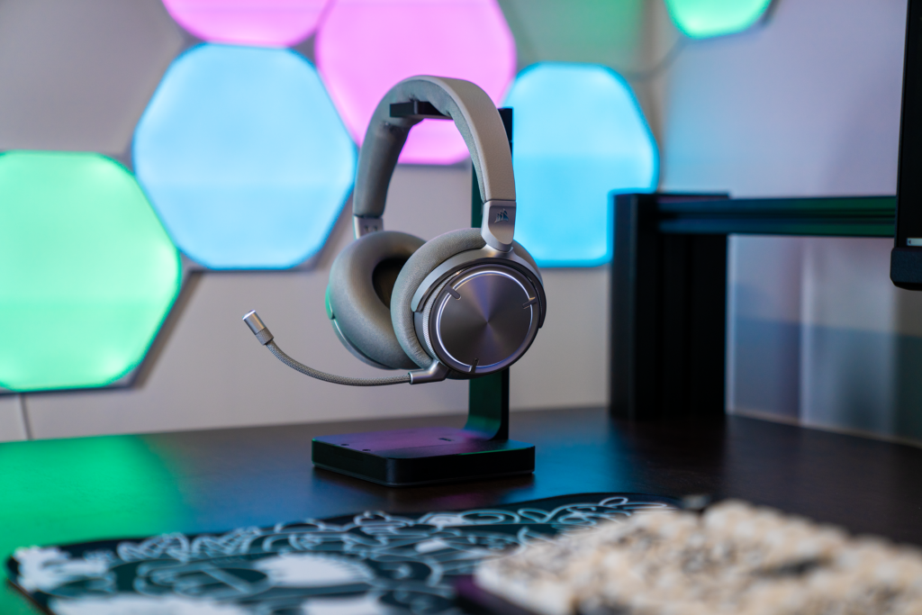 VIRTUOSO_MAX_WIRELESS_SILVER_1